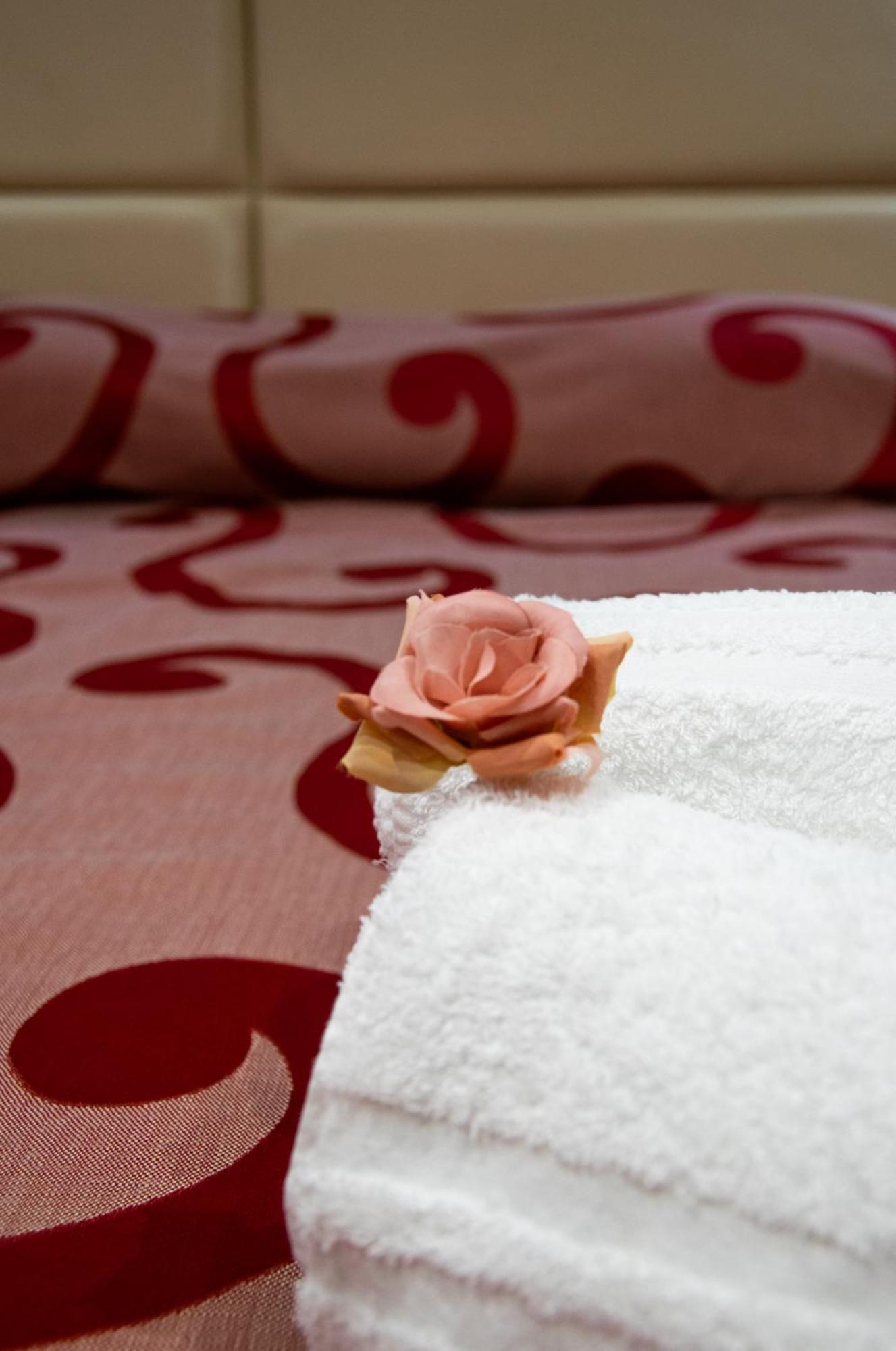 Mbs Marconi Bridge Suites Guest House ローマ エクステリア 写真